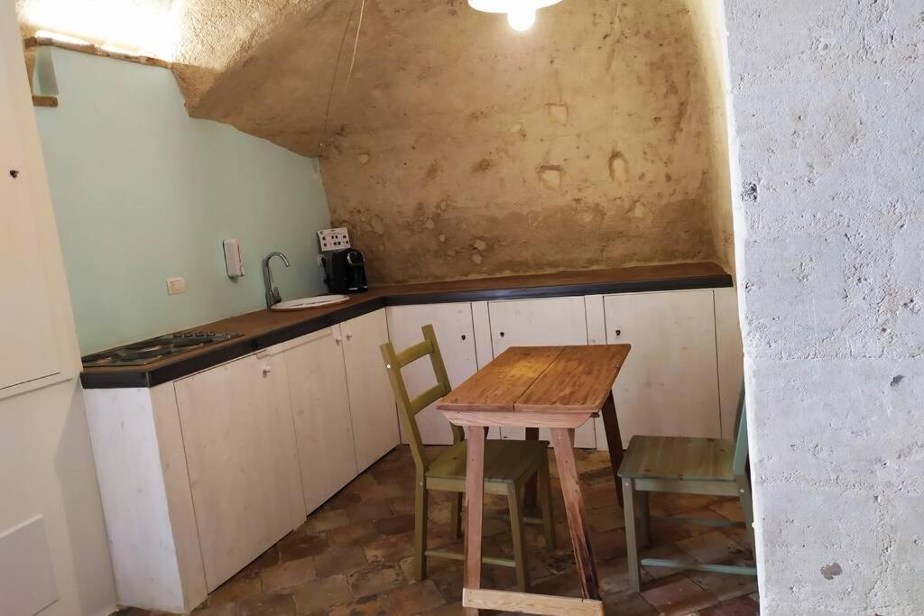 Villa Fornaci 46 Sassi Con Idromassaggio Matera Exterior foto