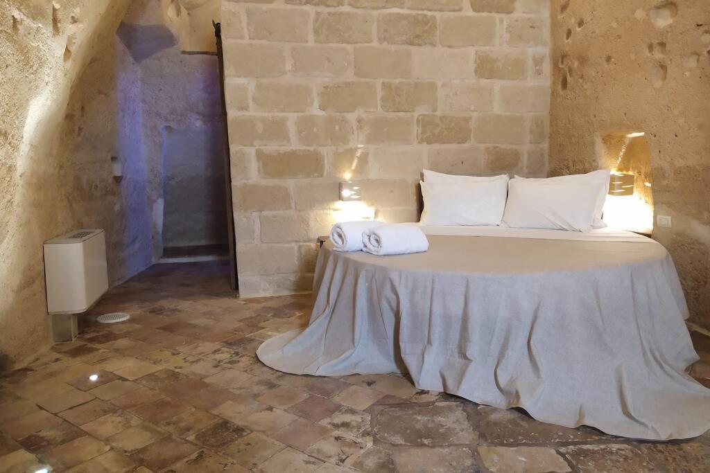 Villa Fornaci 46 Sassi Con Idromassaggio Matera Exterior foto