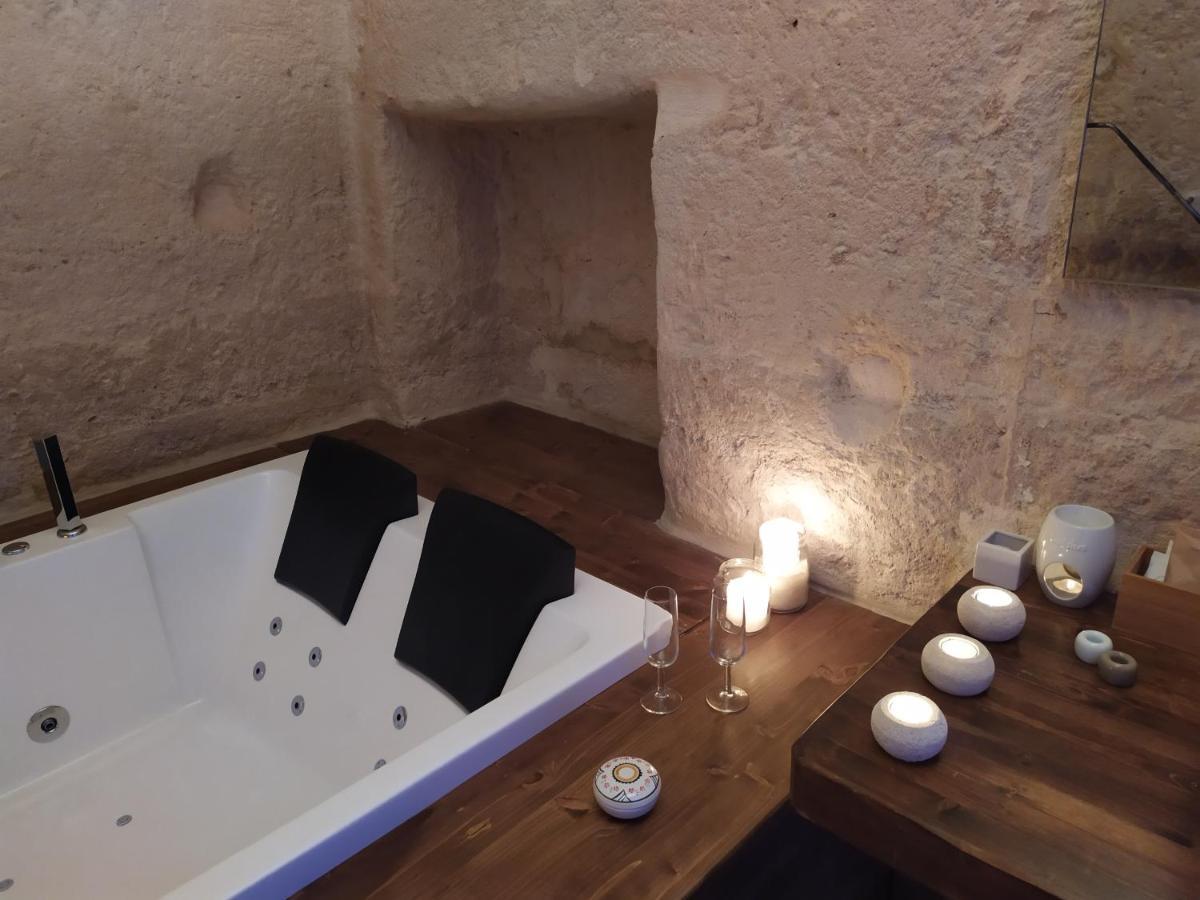 Villa Fornaci 46 Sassi Con Idromassaggio Matera Exterior foto